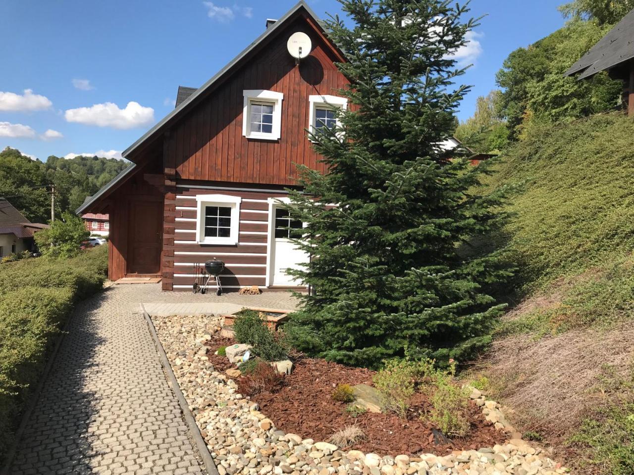 Modern Chalet Na Zlatniku Zlata Olesnice  Esterno foto