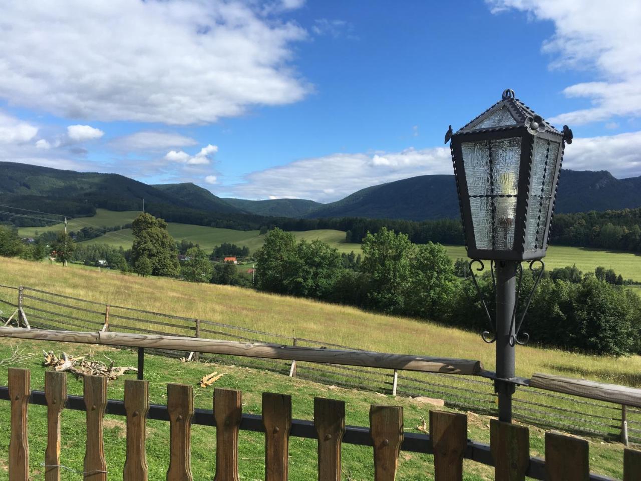 Modern Chalet Na Zlatniku Zlata Olesnice  Esterno foto